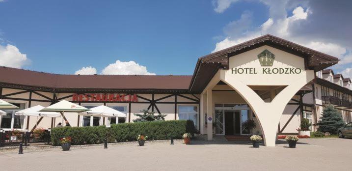 Hotel Metro Kłodzko Εξωτερικό φωτογραφία