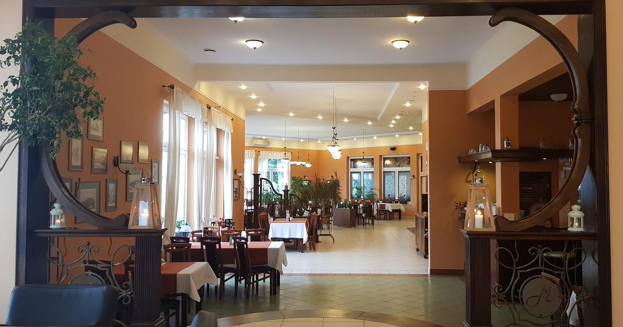 Hotel Metro Kłodzko Εξωτερικό φωτογραφία